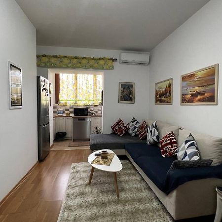 Cozy Nest Ledi Apartment Tirana Exterior photo
