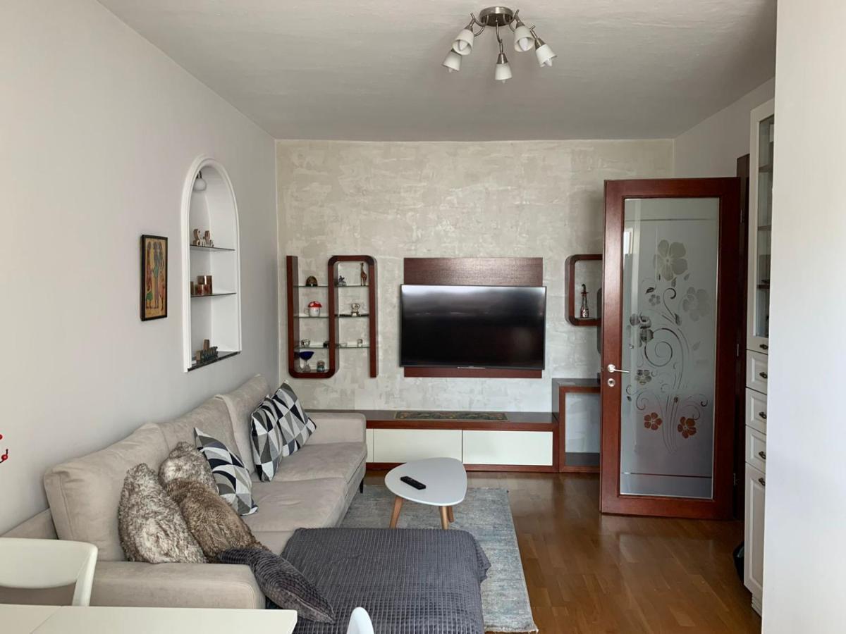 Cozy Nest Ledi Apartment Tirana Exterior photo
